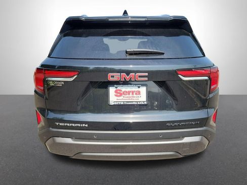 Used 2026 GMC Terrain Elevation w/ Elevation Premium Package FWD image 4