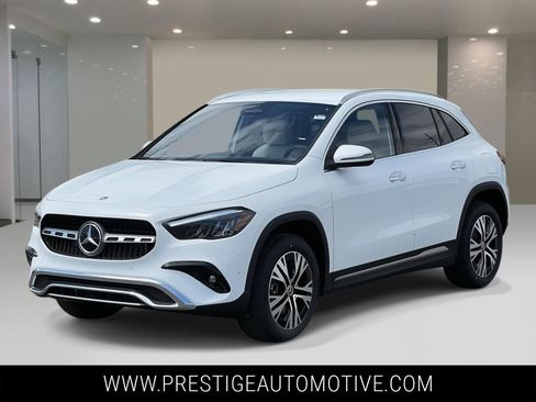 Used 2025 Mercedes-Benz GLA 250 4MATIC image 1