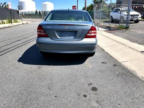 Used 2006 Mercedes-Benz C 280 4MATIC Sedan w/ Sunroof Pkg image 5