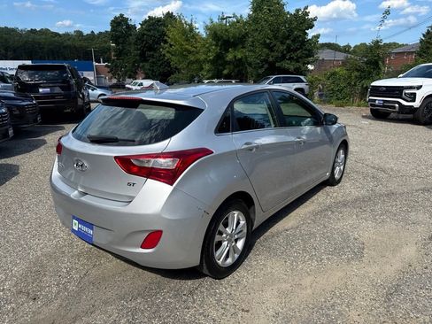 Used 2013 Hyundai Elantra GT FWD image 6