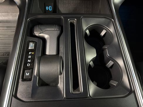 Certified 2022 Ford F150 Raptor w/ Raptor 37 Performance Package AWD/4WD image 16