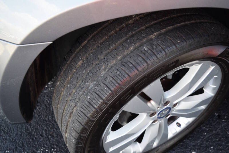 Used 2012 Mercedes-Benz GL 320 BlueTEC 4MATIC image 11