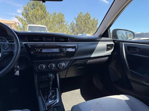 Used 2014 Toyota Corolla L FWD image 26