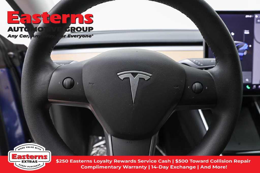 Used 2021 Tesla Model Y Long Range AWD/4WD image 11