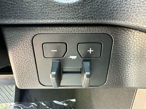 New 2026 Toyota Tundra SR5 AWD/4WD image 28