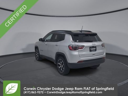 Certified 2025 Jeep Compass Limited AWD/4WD image 13
