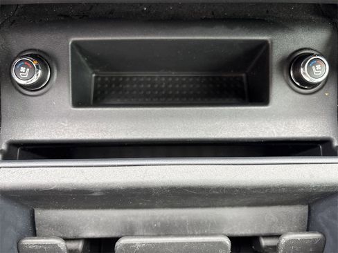 Used 2021 Nissan Titan PRO-4X w/ Pro-4x Convenience Package image 33