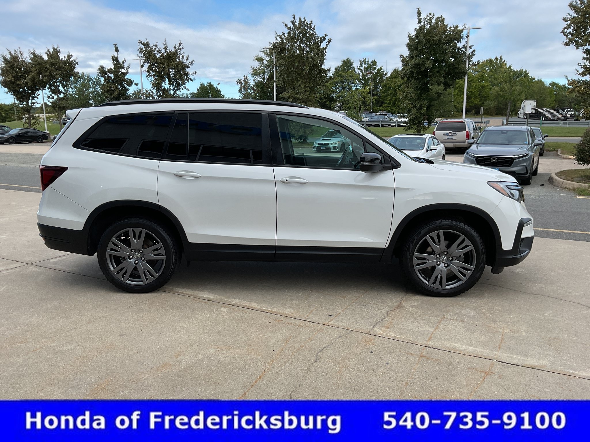 Certified 2022 Honda Pilot Sport image 6