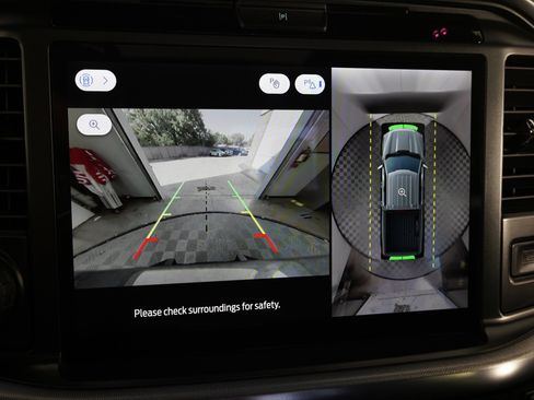 Used 2025 Ford F150 Lariat w/ Equipment Group 502A High image 27