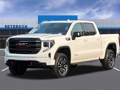 Used 2025 GMC Sierra 1500 AT4 w/ Technology Package AWD/4WD image 8