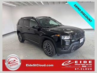 New 2026 Jeep Cherokee Limited AWD/4WD 360° Tour
