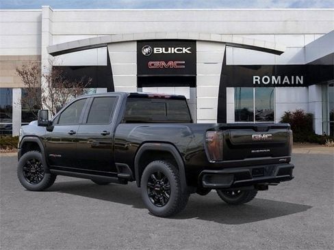 New 2026 GMC Sierra 2500 AT4 w/ AT4 Premium Plus Package image 3