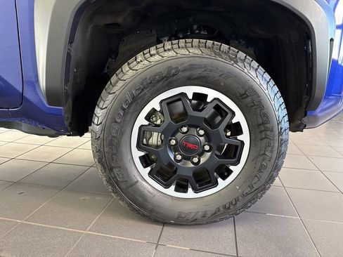 Certified 2024 Toyota Tacoma TRD Off-Road image 48