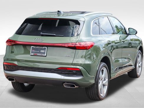 Certified 2025 Audi Q5 Premium w/ Premium Plus AWD/4WD image 8