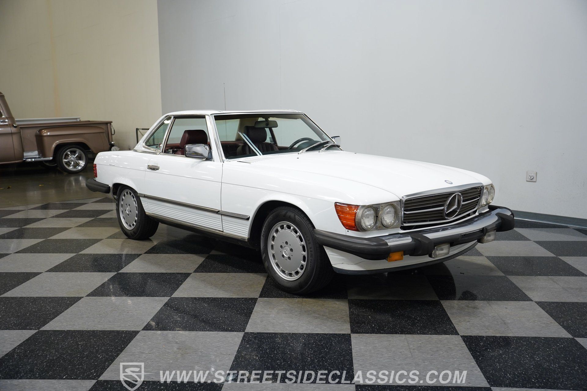 Used 1989 Mercedes-Benz 560 SL image 17