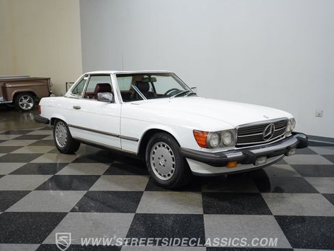 Used 1989 Mercedes-Benz 560 SL image 17