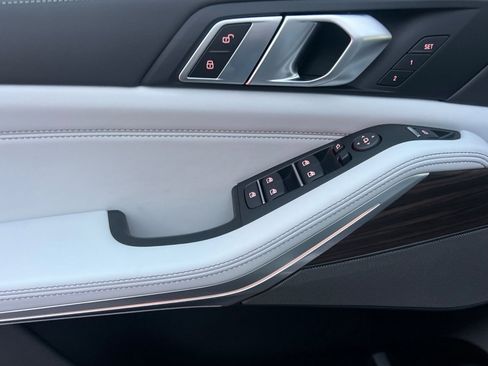 New 2026 BMW X5 xDrive40i image 14