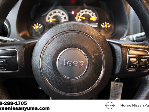 Used 2016 Jeep Compass Sport w/ Power Value Group FWD image 9