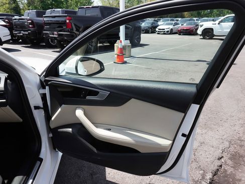 Used 2022 Audi A4 2.0T Premium Plus AWD/4WD image 14
