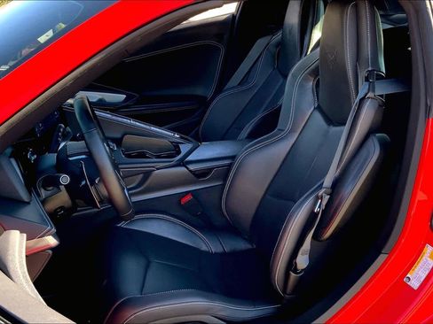 Used 2025 Chevrolet Corvette Stingray Coupe w/ 1LT image 6