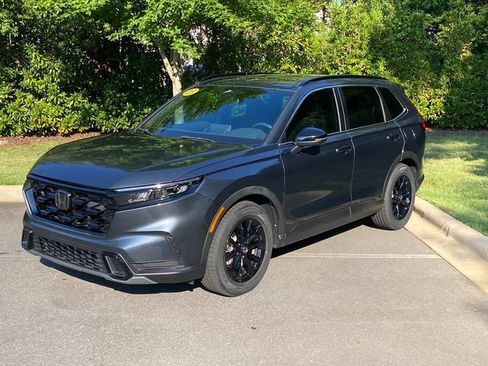 Used 2023 Honda CR-V Sport image 3