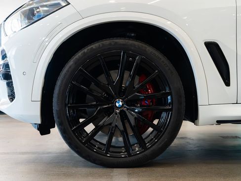 Used 2023 BMW X5 M50i w/ Executive Package AWD/4WD image 7