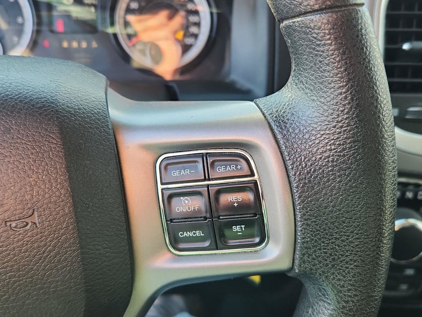 Used 2023 RAM 1500 Classic SLT w/ Protection Group AWD/4WD image 14