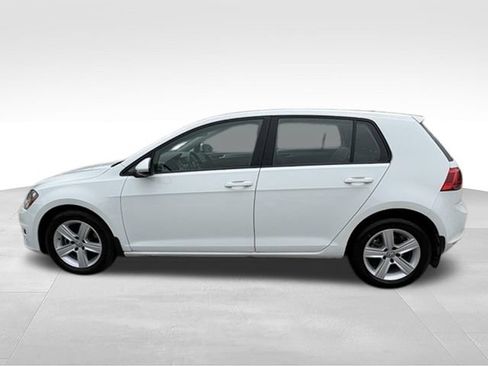 Used 2017 Volkswagen Golf 4-Door FWD image 4