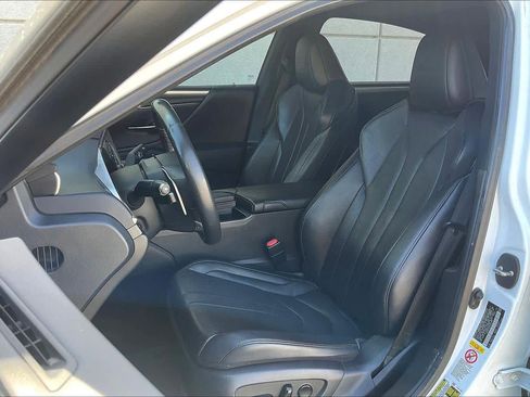 Used 2019 Lexus ES 350 F Sport w/ Accessory Package 2 image 8