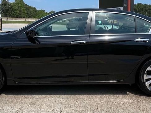 Used 2014 Honda Accord Sport image 8