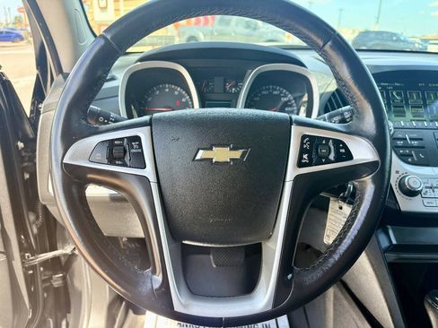 Used 2017 Chevrolet Equinox LT w/ Convenience Package FWD image 16
