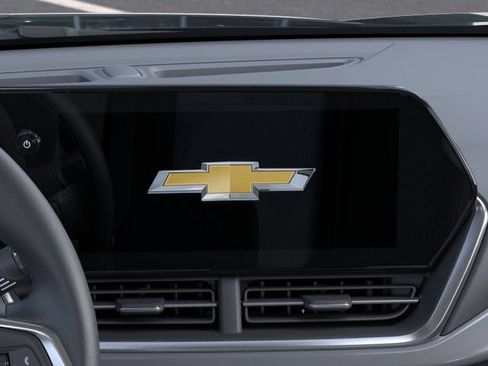 New 2026 Chevrolet Trax LT w/ Driver Confidence Package FWD image 20