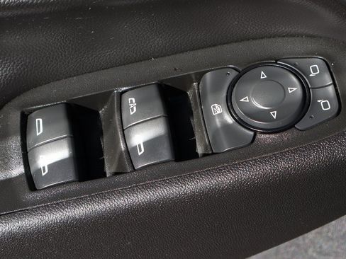 Used 2022 Chevrolet Equinox LT image 14