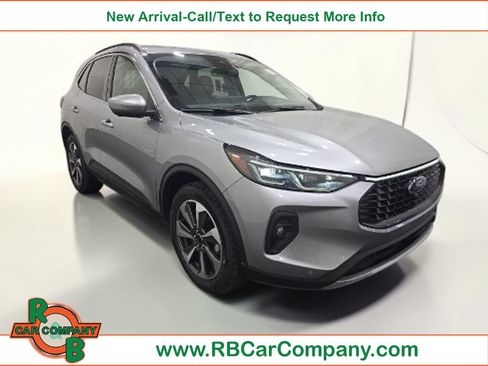Used 2024 Ford Escape Platinum AWD/4WD image 1