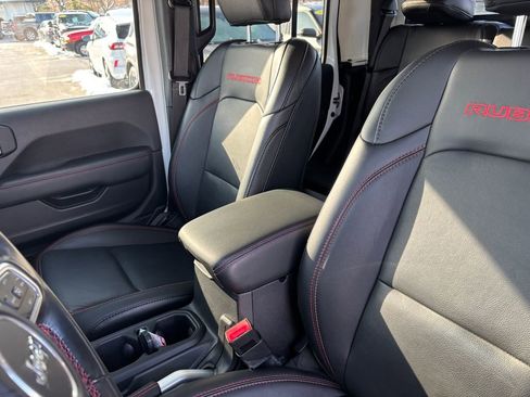 Used 2020 Jeep Gladiator Rubicon image 20