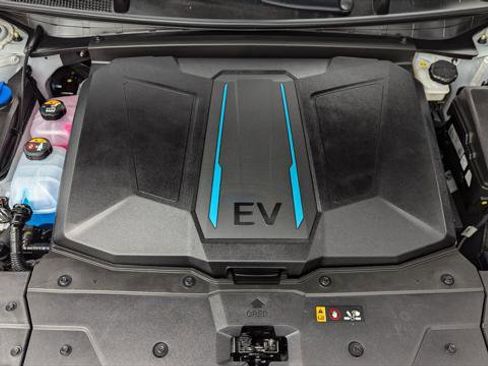 Used 2023 Hyundai Ioniq 5 SEL w/ Cargo Package image 31