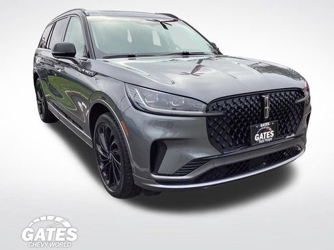 Used 2025 Lincoln Aviator Reserve w/ Jet Appearance Package AWD/4WD image 1