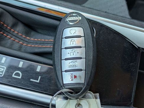 Used 2022 Nissan Sentra SR FWD image 27