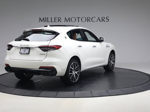 Certified 2022 Maserati Levante Modena image 6