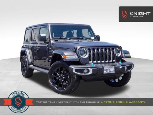 Used 2023 Jeep Wrangler Unlimited Sahara w/ Dual Top Group AWD/4WD image 1