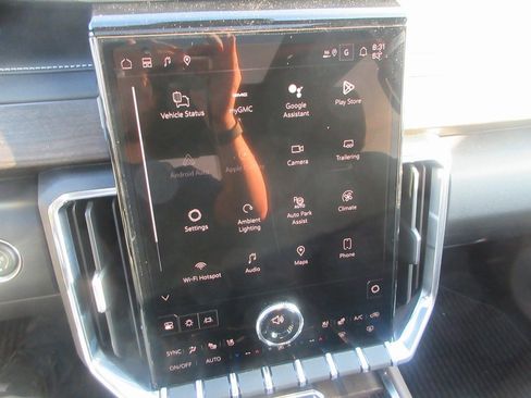 New 2026 GMC Acadia Denali Ultimate image 18