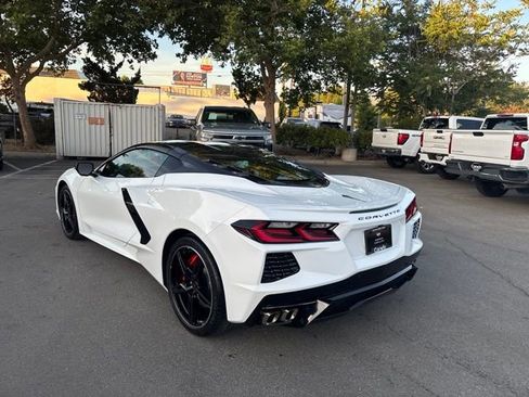 Used 2023 Chevrolet Corvette Stingray Coupe w/ 1LT RWD image 6