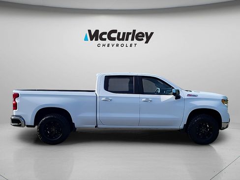 Used 2025 Chevrolet Silverado 1500 LT w/ Z71 Off-Road Package AWD/4WD image 8