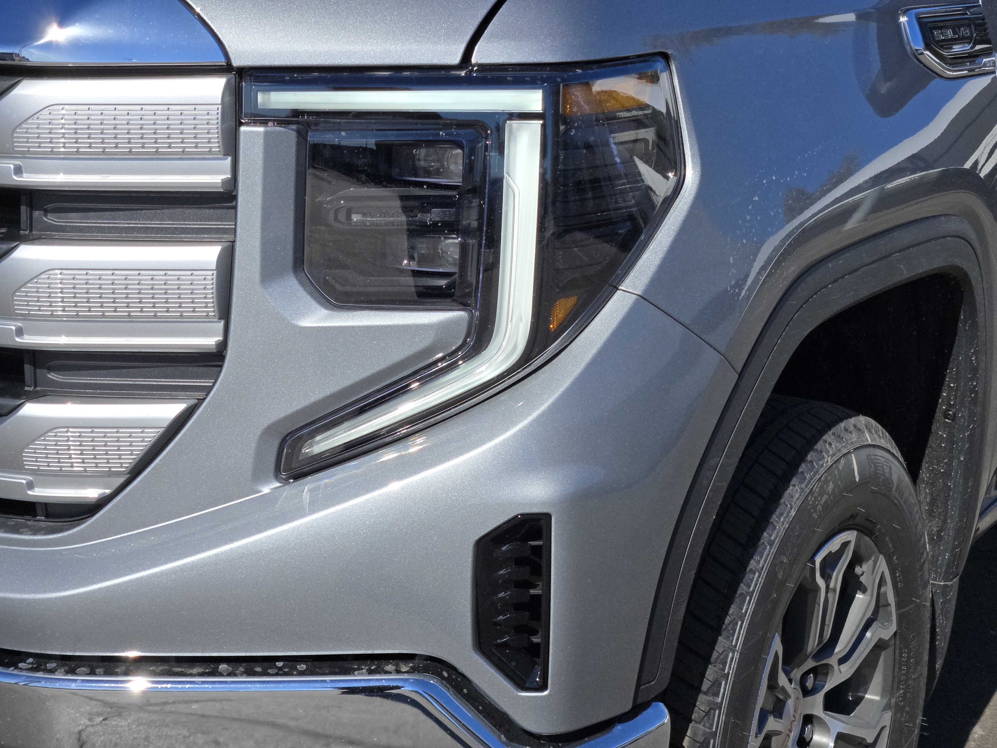 New 2026 GMC Sierra 1500 SLE AWD/4WD image 6