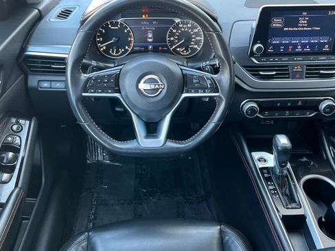 Certified 2023 Nissan Altima 2.5 SR FWD image 16