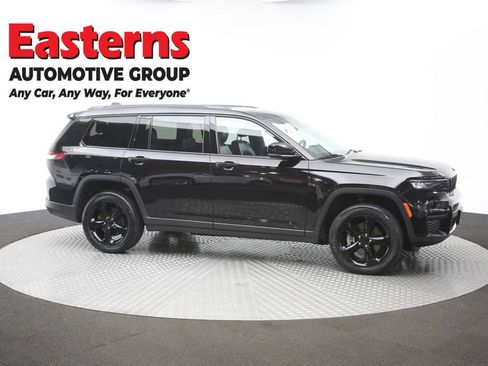 Used 2023 Jeep Grand Cherokee L Laredo AWD/4WD image 48
