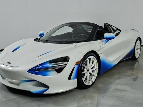 Used 2021 McLaren 720S Spider RWD image 6