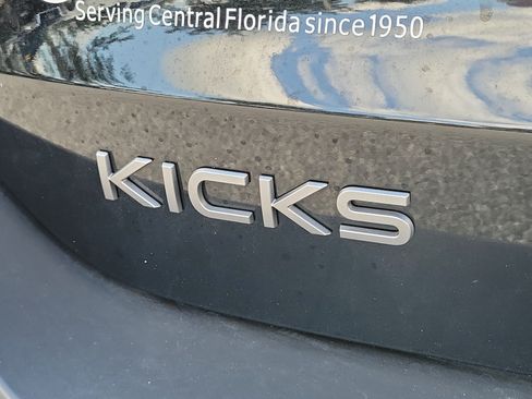 Certified 2025 Nissan Kicks S FWD image 11