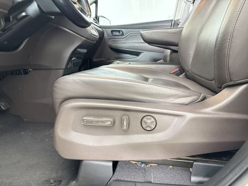 Used 2018 Honda Odyssey EX-L image 12