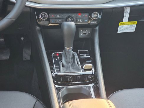 New 2026 Jeep Compass Limited image 12